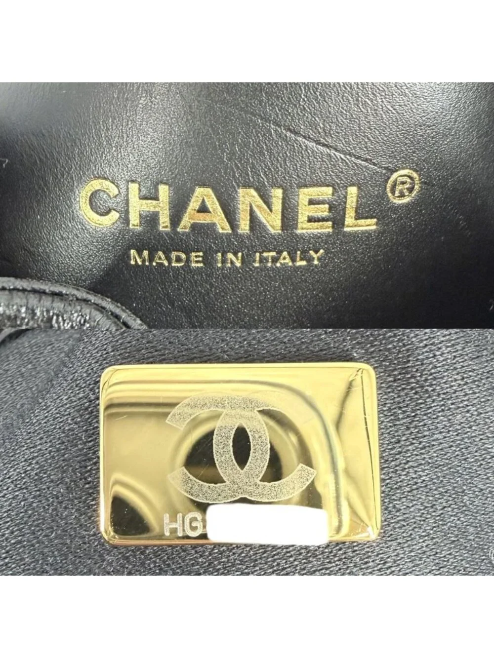 Chanel Handbag Quilted 25 Shoulder Bag CC Logo Caviar Leather Black Gold Vintage